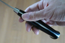 Load image into Gallery viewer, CS211 Japanese Santoku knife Saji - Diamond finish R2 Damascus 180mm