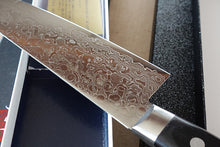 Load image into Gallery viewer, CA007 Japanese Santoku knife Sakai Takayuki - AUS10 Damascus steel 170mm