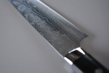 Load image into Gallery viewer, CS204 Japanese Gyuto knife Saji - VG10 Damascus steel 180mm