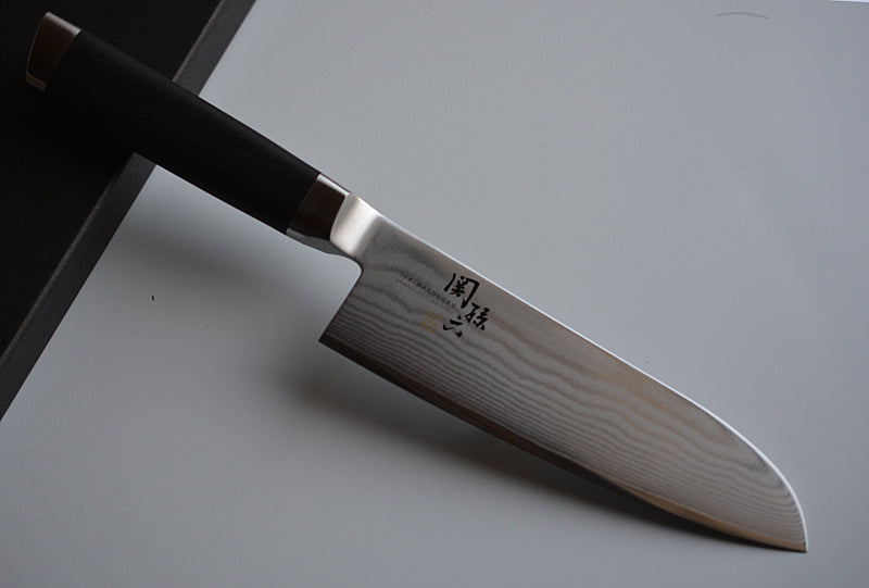 Japanese santoku knife VG10 Damascus by Sekimagoroku brand